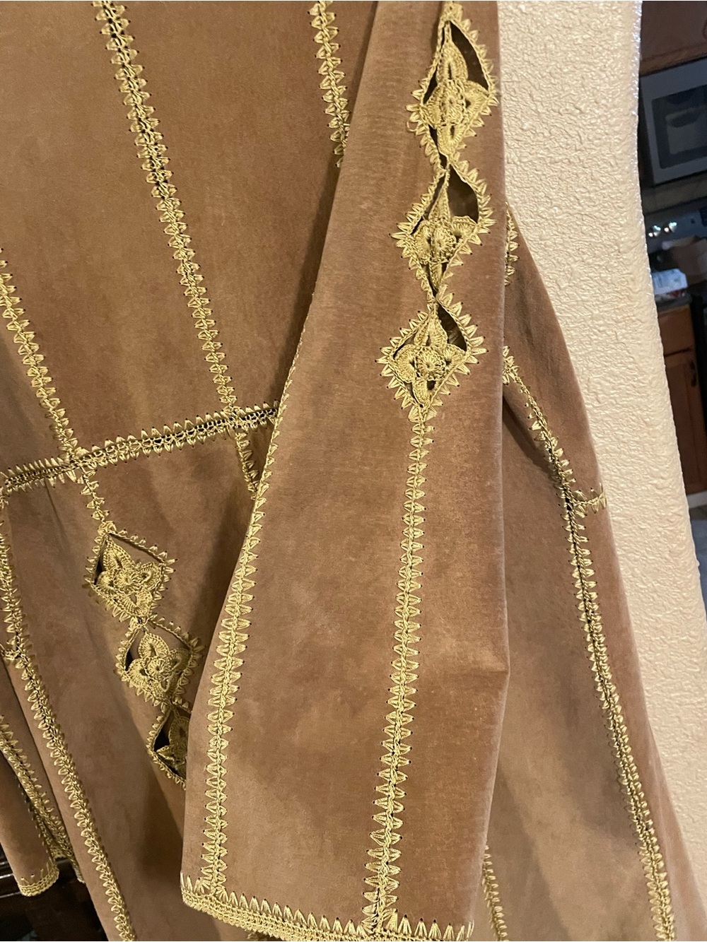 Adrienne Landau Brown Suede Open-Front Coat with Gold Trim - Picture 3 of 5